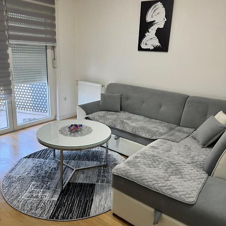 Apartament Amina Tuzla Zewnętrze zdjęcie